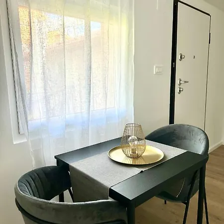 Zagreb City Center Apartments Lux Exterior photo