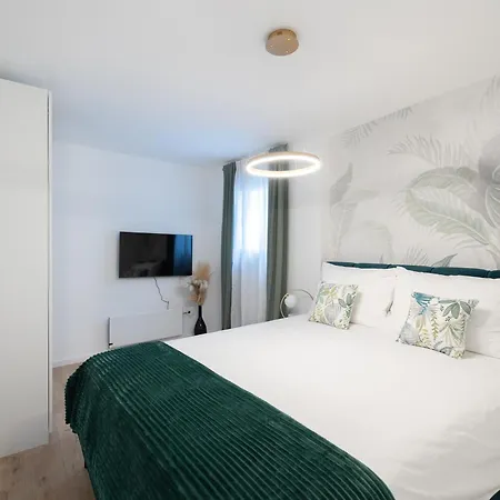 Zagreb City Center Apartments Lux Exterior photo